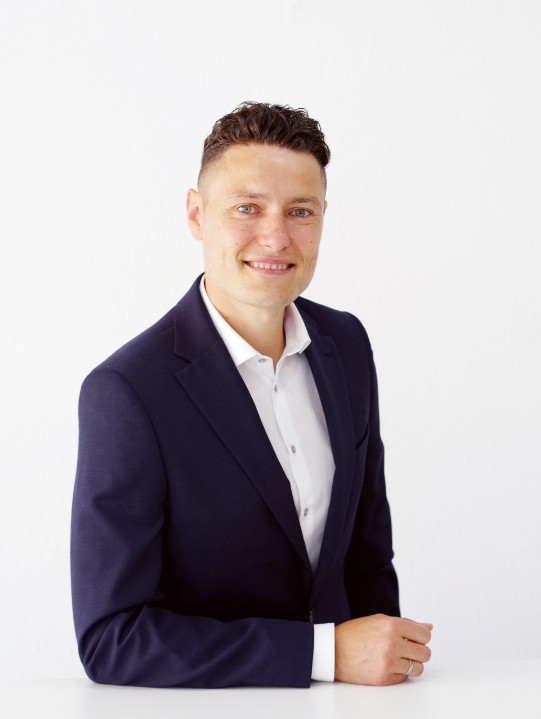 Portrait von Agenturinhaber und Versicherungsfachmann (BWV) Ralph Linster
