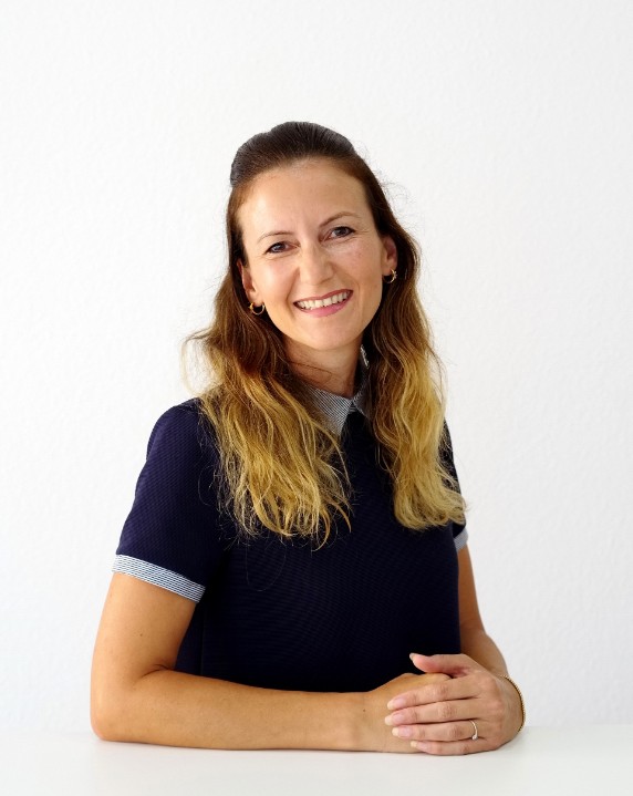 Portrait von Grafikdesignerin Sandra Linster